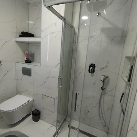 Lena Exclusive * Bihać