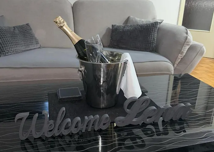 Lena Exclusive * Bihać