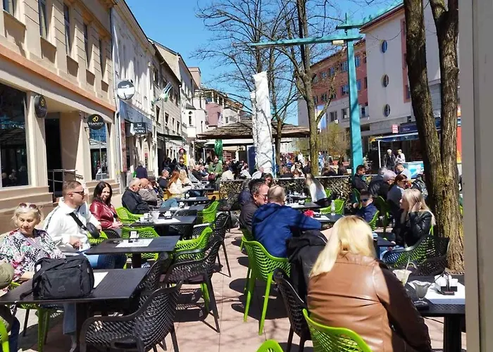 Lena Exclusive Bihać